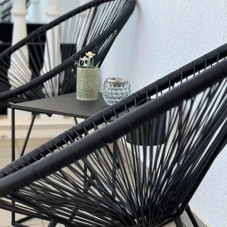 Osipovica B&B 메덜린